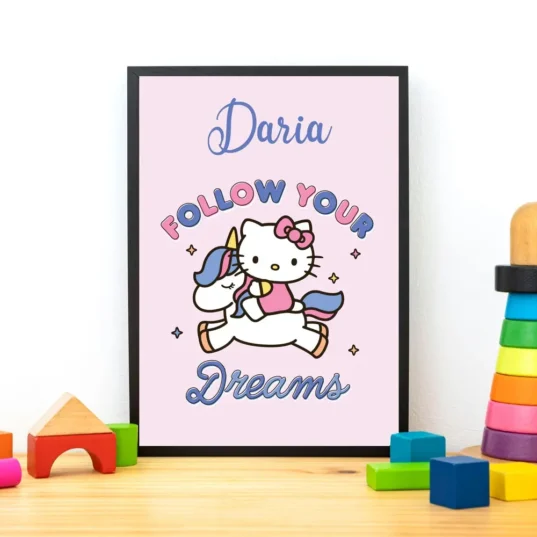 Transformați camera copilului într-un spațiu magic și plin de culoare cu tablouri personalizate! Alegeți dintr-o varietate de designuri amuzante și tematice, perfecte pentru a stimula imaginația și creativitatea micuțului dvs. Personalizați cu numele sau mesaje speciale pentru a aduce un zâmbet pe chipul lor în fiecare zi. Comandați acum și creați un decor unic și plin de bucurie pentru copilul dvs