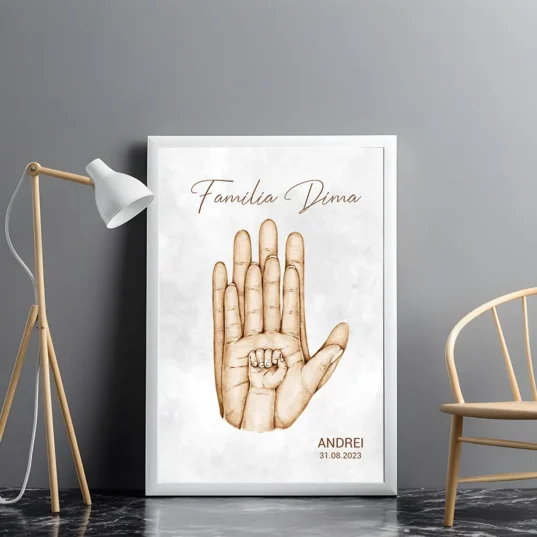 Tablou personalizat Nou nascut -  mânuțe